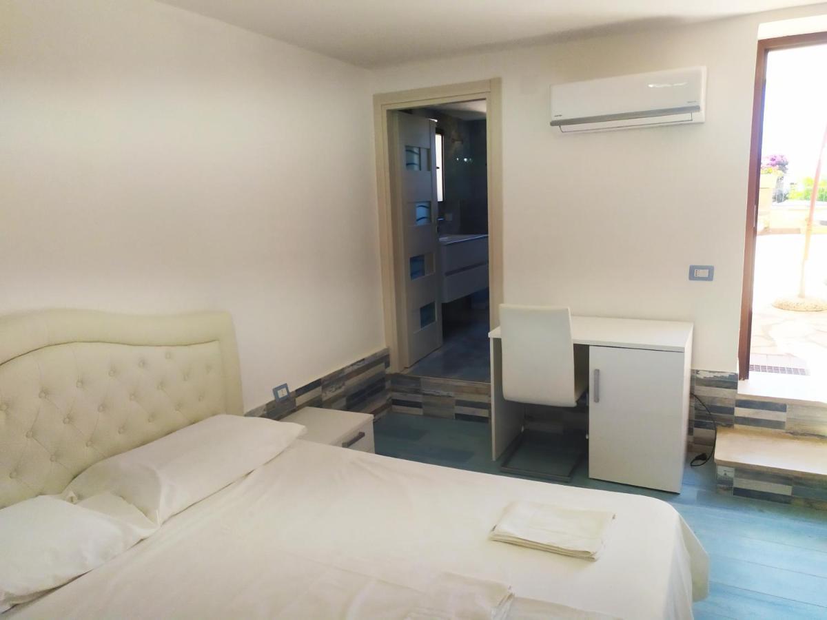 La Terrazza Sul Mare Hotel Marina di Camerota Bagian luar foto